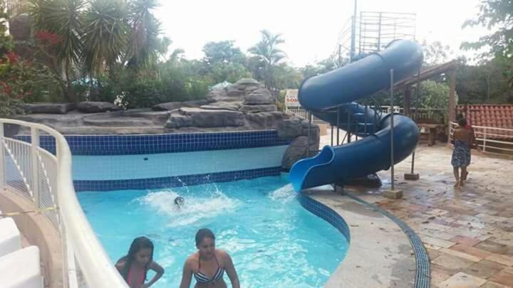 Ecologic Park Ap 2 Quartos Para 7 Pessoas 1Park Aquatico 10 Piscinas Termais Caldas Novas Exteriér fotografie